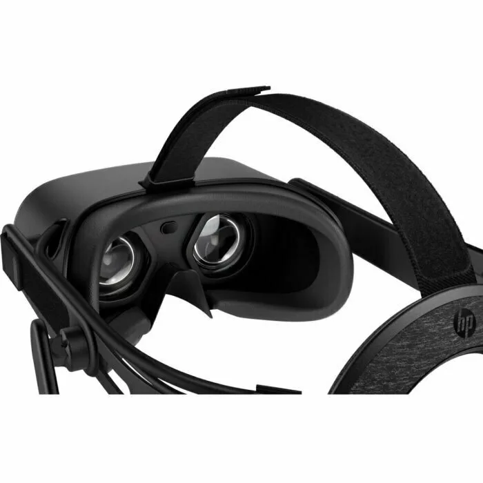 Шлем виртуальной реальности HP Reverb VR 1000 профессиональный (6KP43EA) Шлем виртуальной реальности HP Reverb VR 1000 профессиональный (6KP43EA)