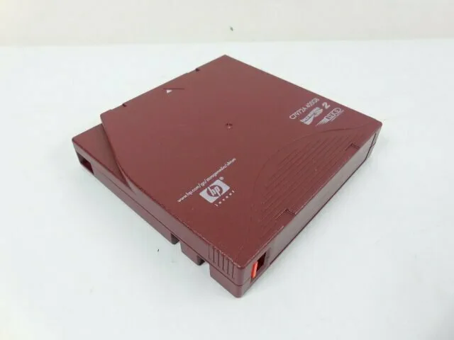 HP Картридж Ultrium LTO2 data cartridge 400GB (C7972A,LTX200GN) HP Картридж Ultrium LTO2 data cartridge 400GB (C7972A,LTX200GN)
